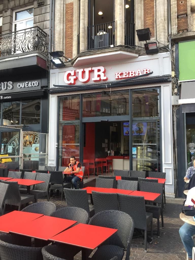 découvrez les meilleurs restaurants halal à lesquin, offrant une variété de délices culinaires pour satisfaire toutes vos envies. profitez d'une cuisine savoureuse, conçue avec des ingrédients frais et respectant les normes halal. que vous recherchiez un repas rapide ou une expérience gastronomique, trouvez votre prochaine destination gourmande à lesquin.