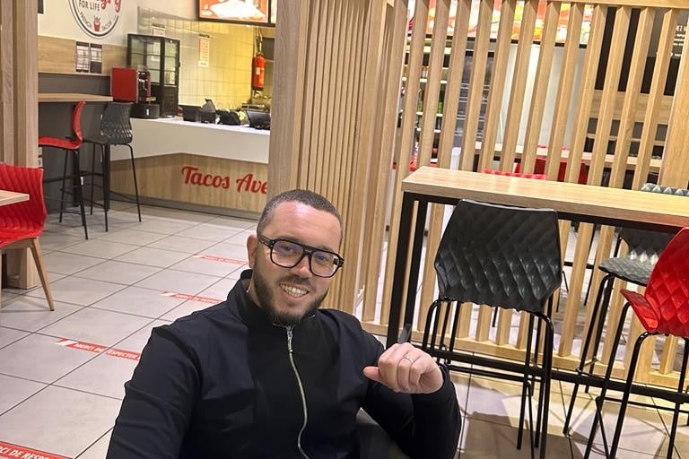 découvrez notre sélection des meilleurs restaurants halal dans les yvelines. que vous soyez à la recherche d'une cuisine traditionnelle, d'options modernes ou de plats du monde, nous vous avons préparé une liste incontournable pour régaler vos papilles.