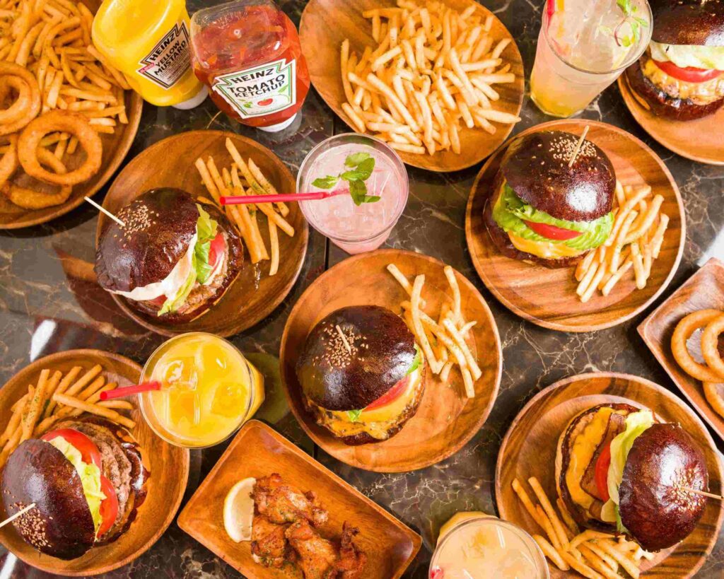 découvrez notre sélection des meilleurs restaurants halal à bonneville, offrant une délicieuse variété de plats traditionnels et modernes dans une ambiance conviviale. savourez des mets raffinés et authentiques qui raviront vos papilles.
