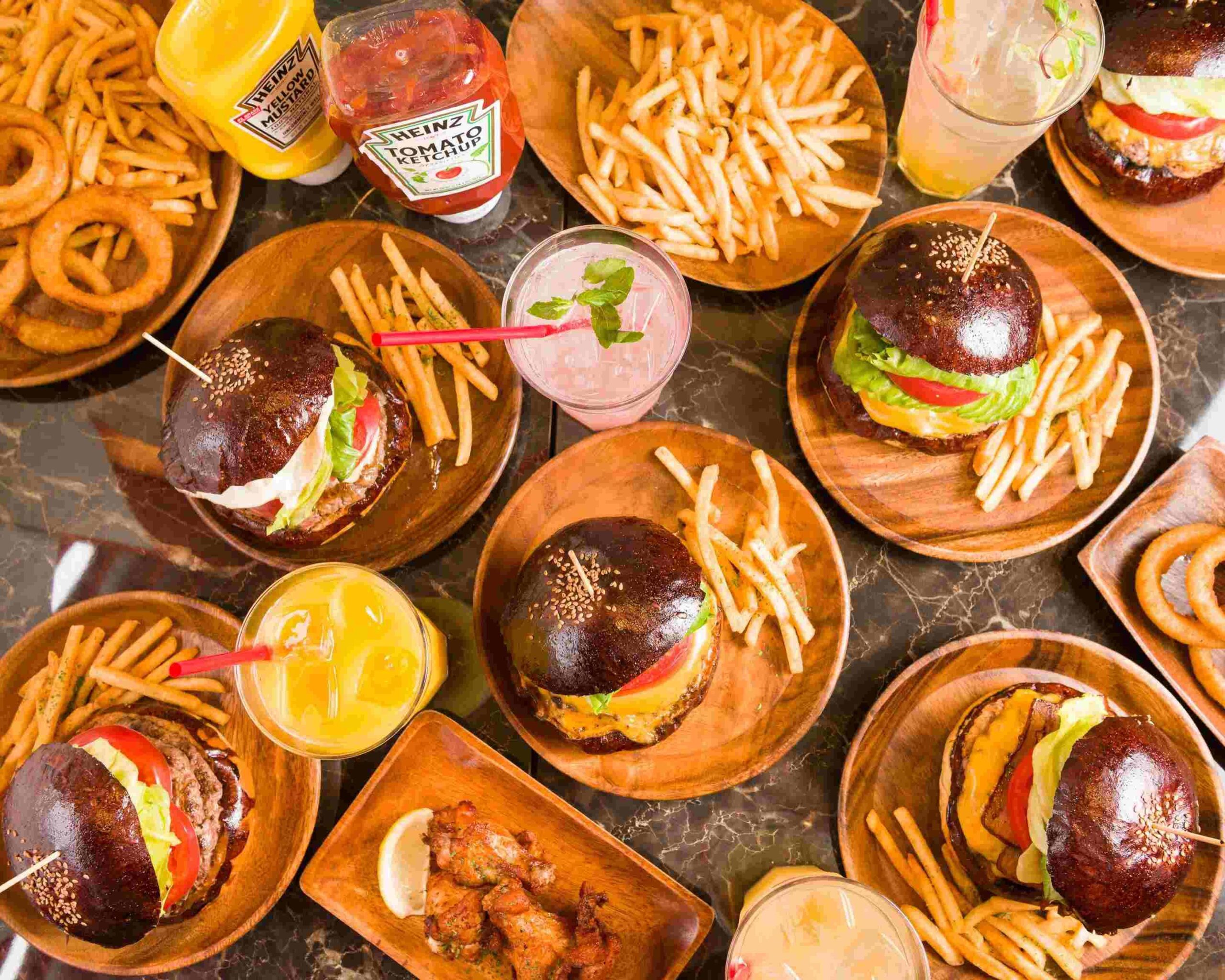 découvrez notre sélection des meilleurs restaurants halal à bonneville, offrant une délicieuse variété de plats traditionnels et modernes dans une ambiance conviviale. savourez des mets raffinés et authentiques qui raviront vos papilles.