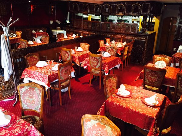 découvrez notre sélection des meilleurs restaurants halal dans le val-d'oise (95). savourez des plats délicieux et authentiques, adaptés à tous les goûts et budgets. que vous soyez à la recherche d'une expérience culinaire raffinée ou d'un repas rapide, trouvez l'endroit parfait pour satisfaire vos envies.