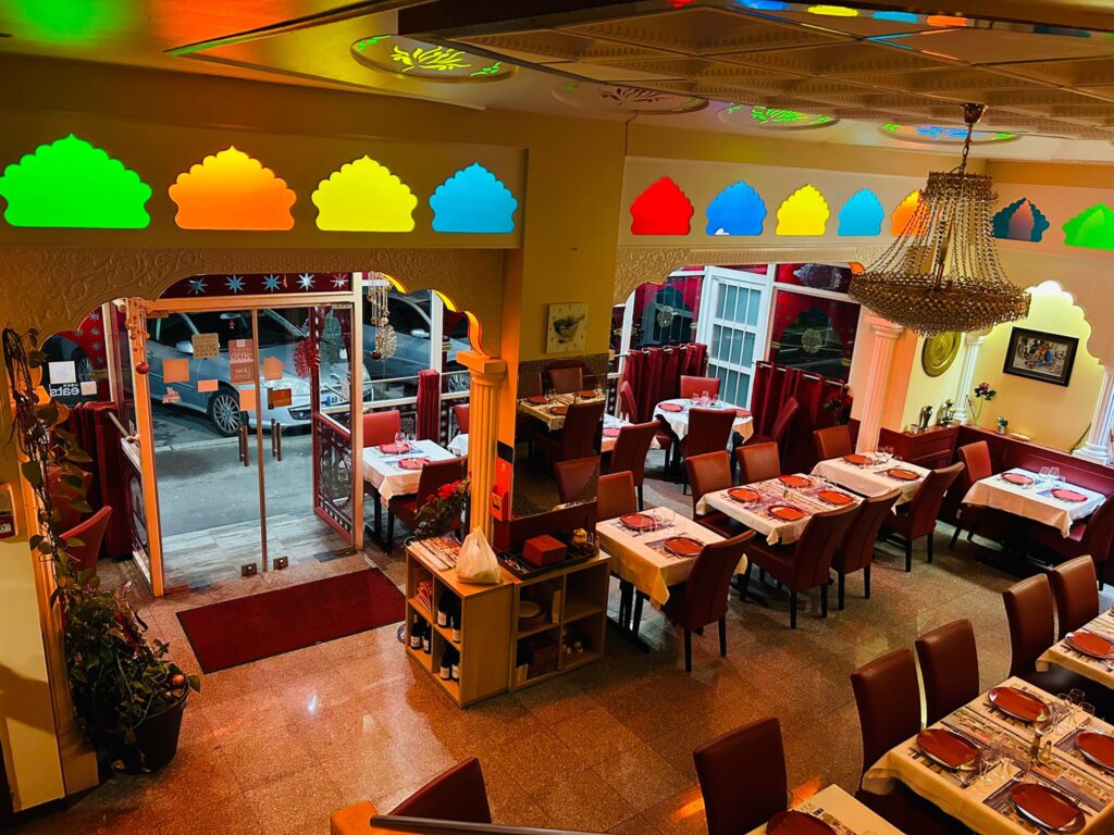 découvrez notre sélection des meilleurs restaurants halal à caen. savourez une cuisine délicieuse et authentique, alliant tradition et modernité, dans une ambiance chaleureuse. que vous soyez amateur de spécialités orientales ou de plats français revisités, trouvez l'endroit parfait pour un repas inoubliable.