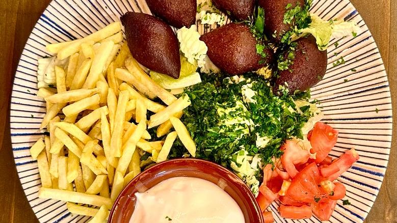 découvrez notre sélection des meilleurs restaurants halal à palma. savourez une délicieuse cuisine variée, des plats authentiques et une ambiance accueillante pour un repas inoubliable.