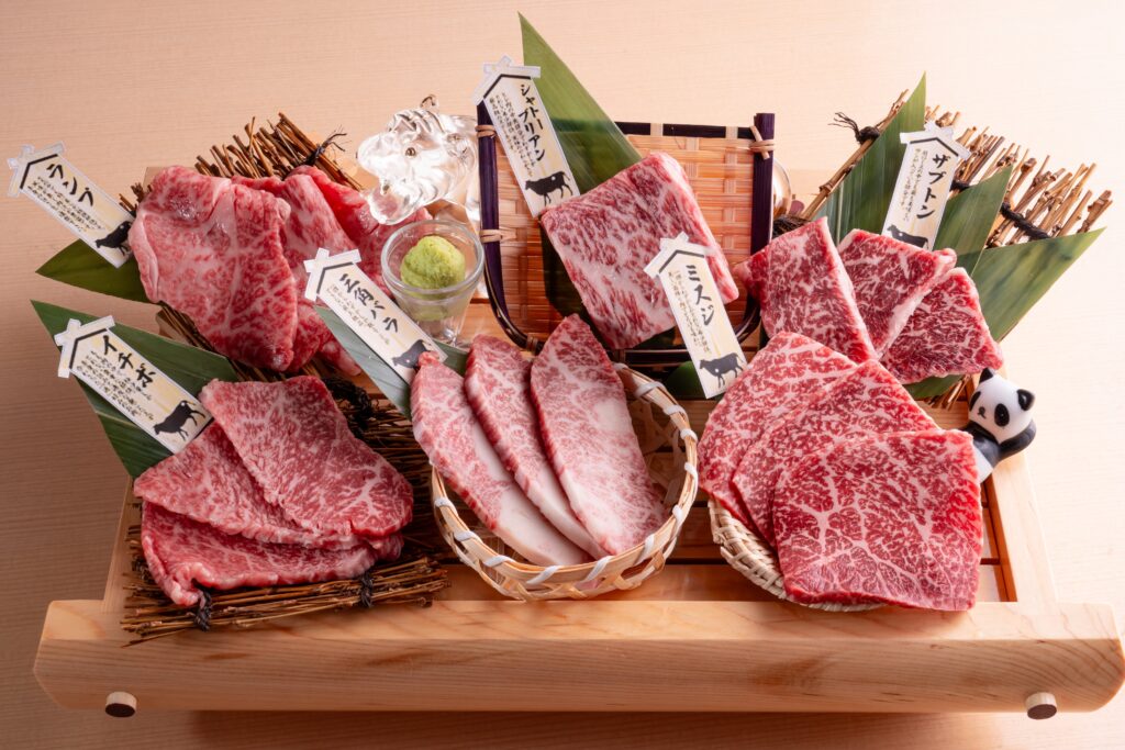 découvrez les meilleurs restaurants halal au japon, où savourez une délicieuse cuisine japonaise tout en respectant vos choix alimentaires. des sushis authentiques aux plats réconfortants, explorez notre sélection pour une expérience culinaire inoubliable.