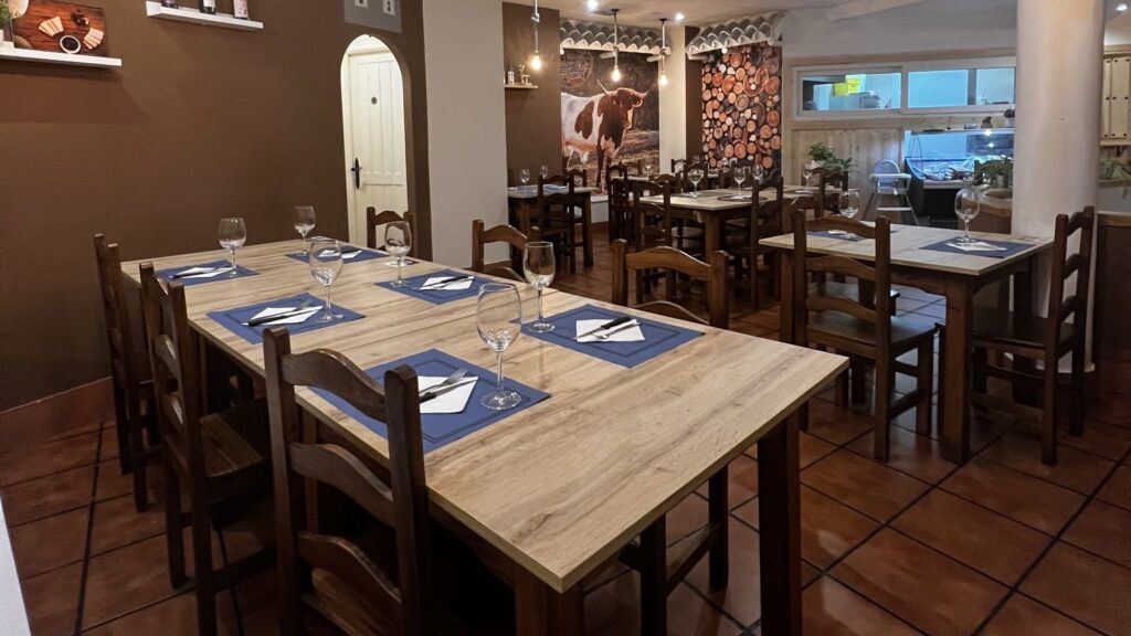 découvrez les meilleurs restaurants halal à valladolid, offrant une délicieuse variété de plats savoureux et d'expériences culinaires authentiques. que vous soyez à la recherche d'un repas rapide ou d'une expérience gastronomique, notre sélection vous garantit une cuisine de qualité, respectant vos préférences alimentaires.