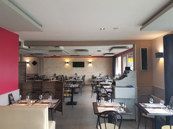 découvrez notre sélection des meilleurs restaurants halal dans le 91 ! que vous soyez à la recherche d'une délicieuse cuisine méditerranéenne, de plats savoureux orientaux ou d'une ambiance conviviale, nous avons rassemblé pour vous les adresses incontournables qui raviront vos papilles.