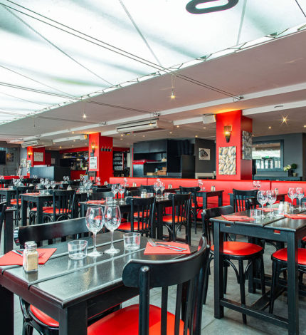 découvrez les meilleurs restaurants halal à arcachon ! savourez une délicieuse cuisine variée dans un cadre agréable, où qualité et respect des traditions culinaires se rencontrent. que ce soit pour un repas en famille ou entre amis, trouvez l'endroit idéal pour satisfaire vos envies gourmandes.