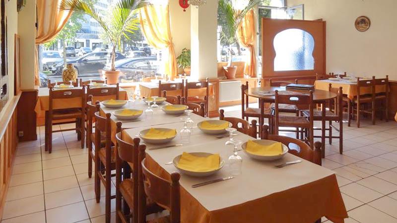 découvrez les meilleurs restaurants halal à carquefou pour savourer une cuisine délicieuse et authentique. que vous soyez en quête d'options traditionnelles ou de spécialités modernes, trouvez l'endroit idéal pour vos repas entre amis ou en famille.