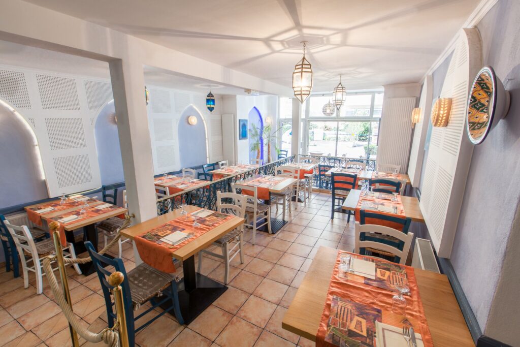 découvrez notre sélection des meilleurs restaurants halal en haute-savoie. savourez des plats exquis dans un cadre chaleureux, alliant traditions culinaires et spécialités locales. que vous soyez en quête d'une expérience gastronomique unique ou d'un repas convivial en famille, notre guide vous orientera vers les perles de la région.