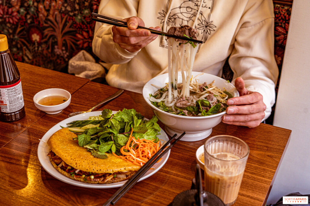 découvrez notre sélection des meilleurs restaurants halal romantiques, où l'ambiance intime et la délicieuse cuisine halal se rencontrent pour une expérience inoubliable en tête-à-tête. que vous célébriez un anniversaire, un rendez-vous spécial ou simplement un moment à deux, trouvez l'endroit parfait pour ravir vos papilles et votre cœur.