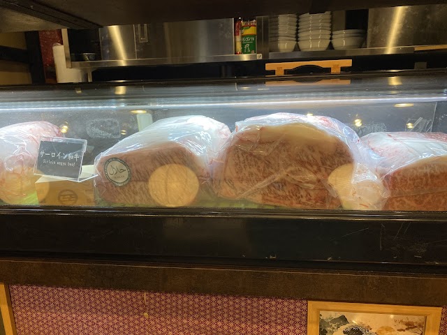 découvrez les meilleurs restaurants halal à shinjuku, où la qualité des plats et l'authenticité des saveurs se rencontrent pour une expérience culinaire inoubliable. que vous soyez amateur de cuisine japonaise ou d'autres spécialités, trouvez l'endroit parfait pour satisfaire vos envies gastronomiques.