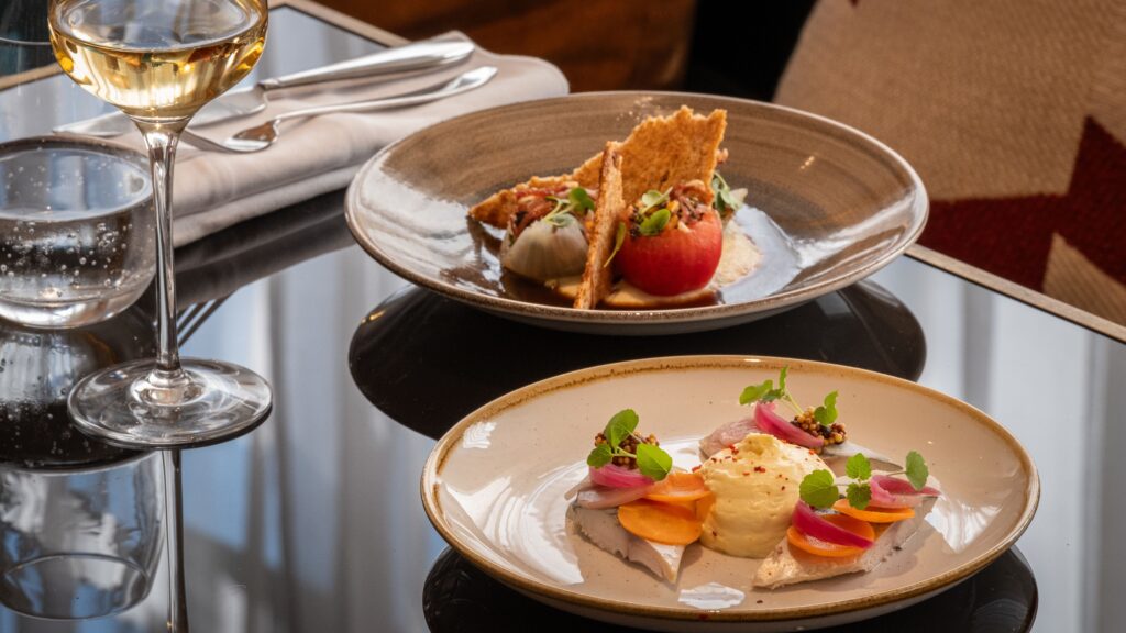 découvrez les meilleurs restaurants halal à bergerac, où saveurs authentiques et cuisine raffinée se rencontrent. profitez d'une expérience culinaire unique avec des plats savoureux dans une ambiance chaleureuse.