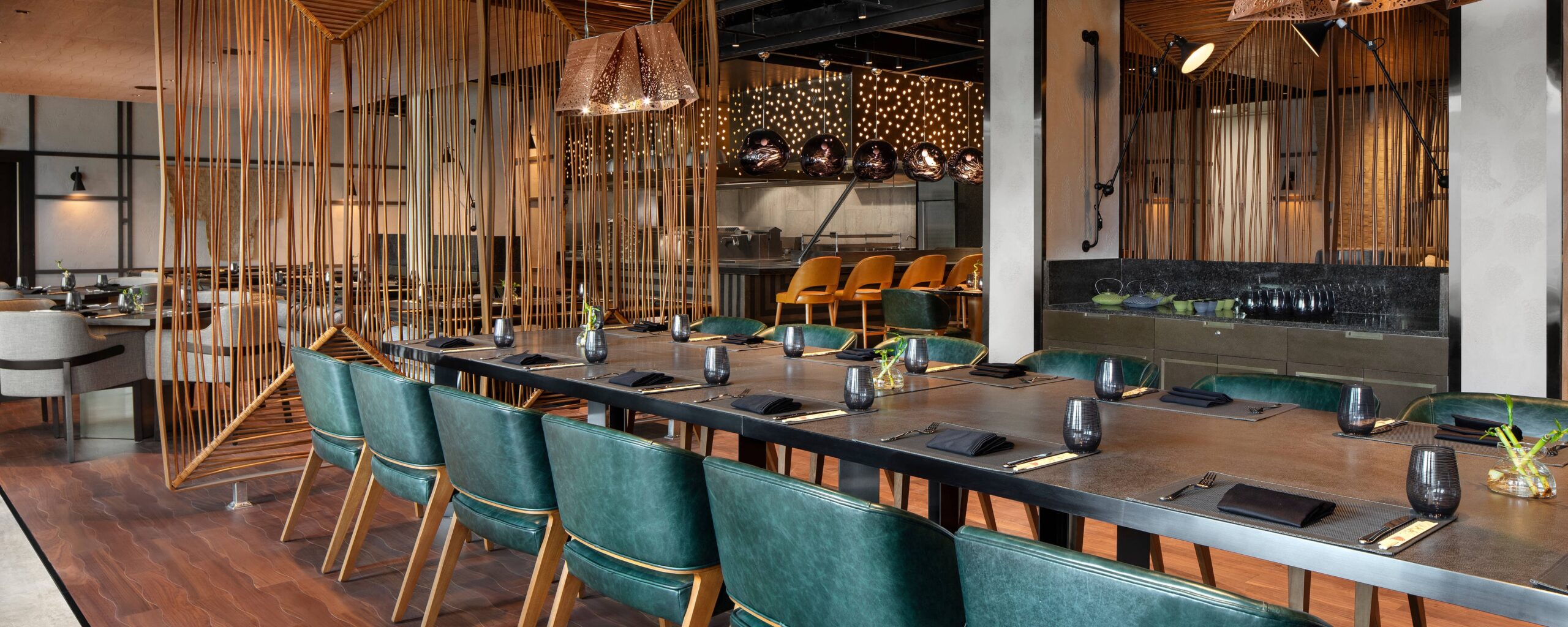 découvrez les meilleurs restaurants halal à lagos, où vous pourrez savourer une délicieuse cuisine aux saveurs authentiques. que vous soyez à la recherche d'une ambiance conviviale ou d'une expérience gastronomique unique, notre sélection vous guidera vers des établissements de qualité qui respectent vos préférences alimentaires.