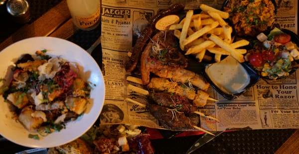 découvrez les meilleurs restaurants halal à toulouse, offrant une variété de plats savoureux pour satisfaire toutes vos envies. que vous souhaitiez déguster des spécialités traditionnelles ou des créations modernes, trouvez votre adresse idéale pour un repas délicieux et respectueux de vos choix alimentaires.