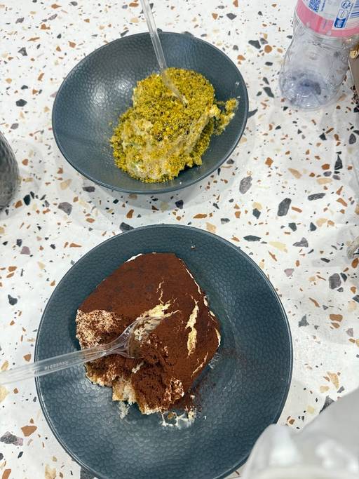 découvrez notre sélection des meilleurs restaurants halal à villeparisis. savourez des plats délicieux et variés, dans une ambiance conviviale et authentique. que ce soit pour un repas en famille ou entre amis, trouvez le restaurant idéal qui respecte vos choix alimentaires.