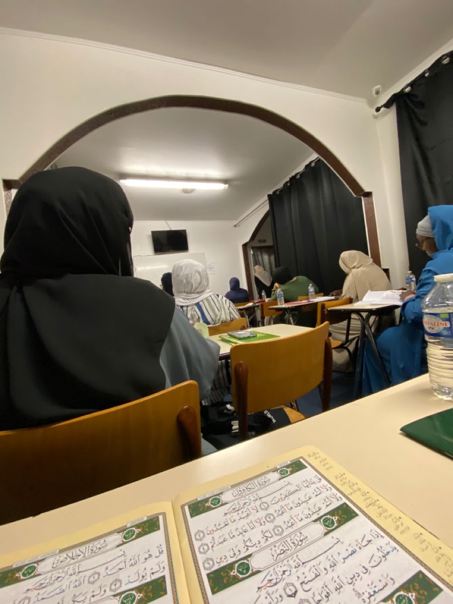 découvrez les meilleures options de cours d'arabe pour 2025. que vous soyez débutant ou souhaitiez améliorer vos compétences, explorez des programmes adaptés à tous les niveaux et méthodes d'apprentissage. préparez-vous à plonger dans la langue et la culture arabes dès maintenant !