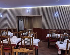 découvrez les meilleurs restaurants halal à douai, où savourez des plats authentiques dans une ambiance conviviale. que vous soyez à la recherche de spécialités orientales ou de mets variés, notre sélection vous guidera vers une expérience culinaire inoubliable.