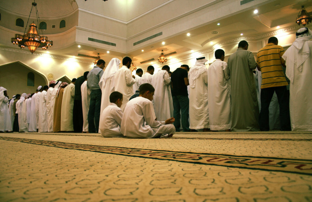 découvrez des conseils pratiques pour une prière tarawih efficace durant le ramadan 2025. maximisez votre spiritualité et votre concentration tout en profitant pleinement de cette période sacrée. rejoignez-nous pour comprendre l'importance de cette prière et comment l'intégrer dans votre routine de ramadan.