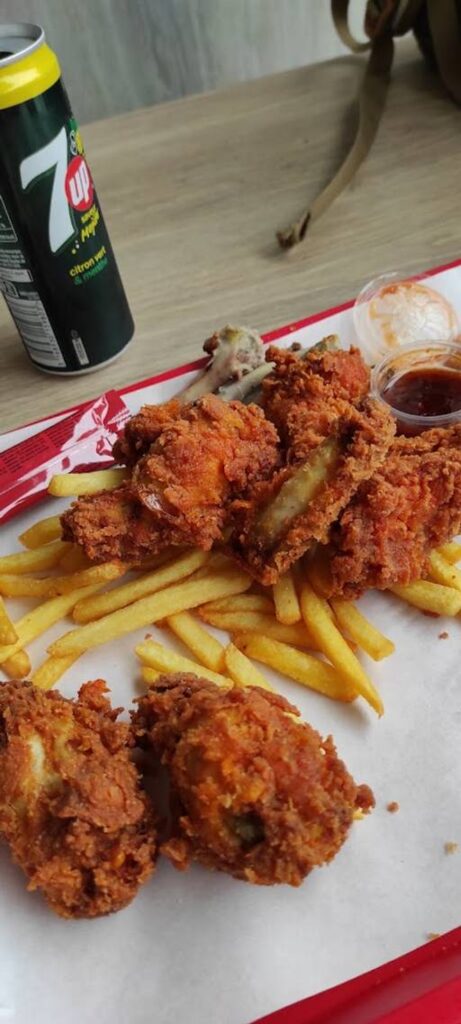 découvrez les meilleurs restaurants halal à goussainville : cuisine savoureuse, ambiance conviviale et options variées pour tous les goûts. réservez votre table ou commandez en ligne facilement !