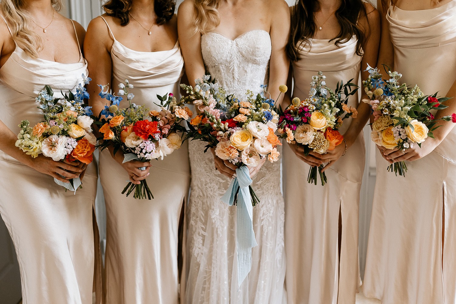 découvrez la signification mystérieuse d'un mariage djinn, ses origines, ses rituels et les croyances qui l'entourent dans les cultures où le monde des esprits croise celui des humains.