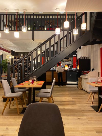 découvrez les meilleurs restaurants halal à challans : adresses incontournables, spécialités savoureuses et ambiance conviviale pour déguster une cuisine respectant les traditions halal.