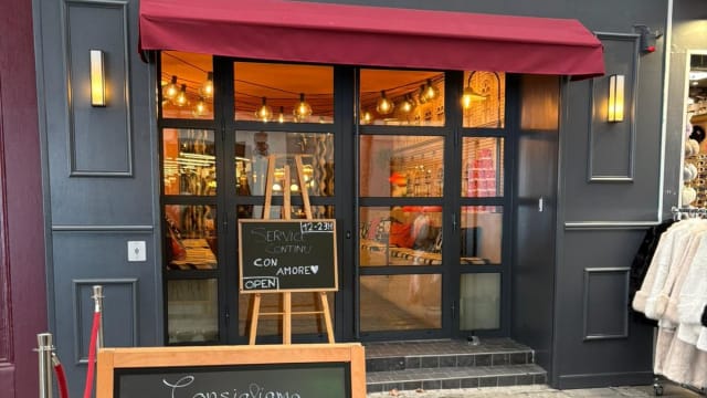 découvrez les meilleurs restaurants halal à châtelet : cuisine savoureuse, ambiance conviviale et adresses incontournables pour tous les amateurs de gastronomie halal au cœur de paris.