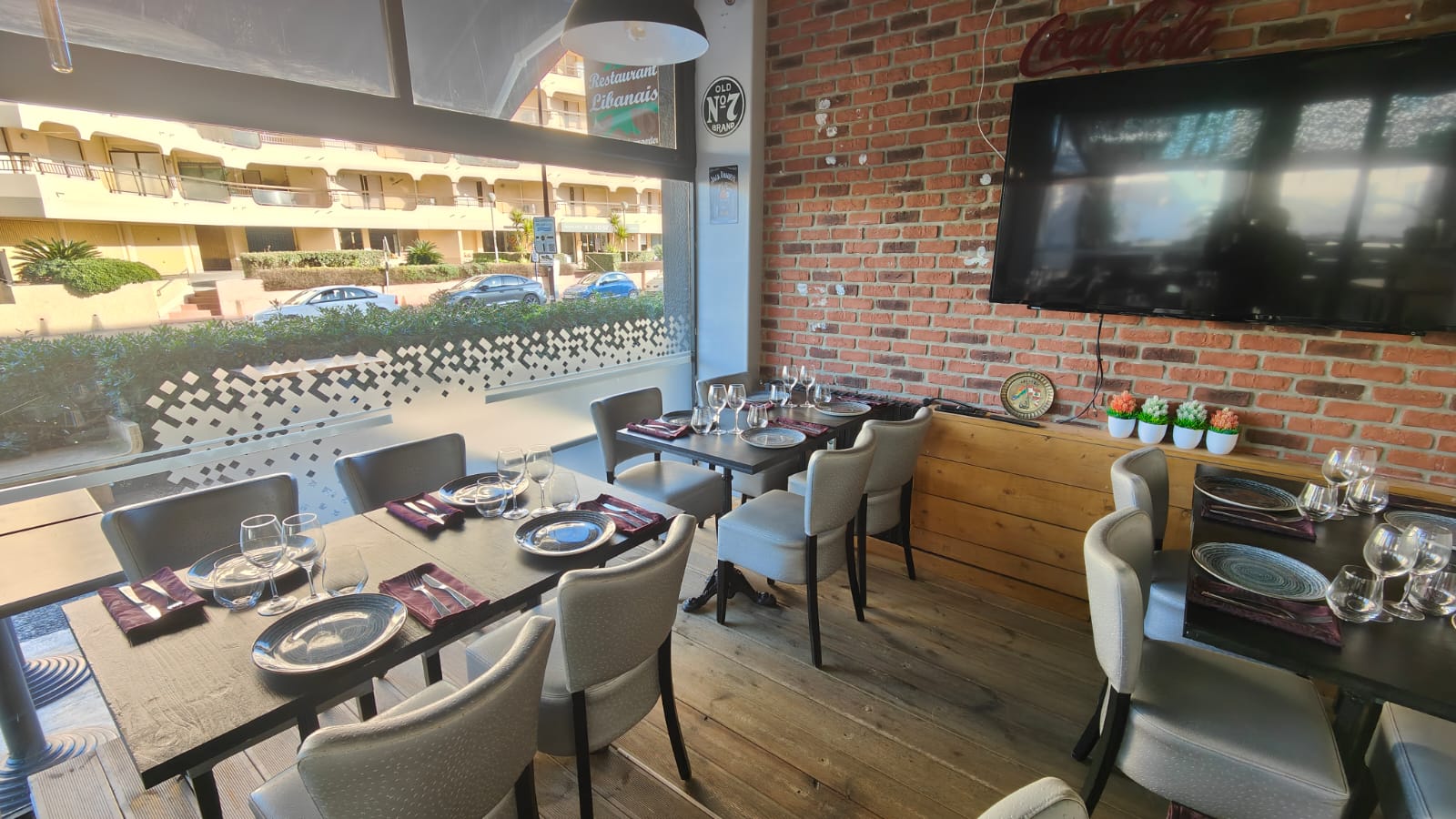 découvrez les meilleurs restaurants halal à fréjus : cuisine savoureuse, ambiance conviviale et adresses incontournables pour un repas halal réussi dans la région.