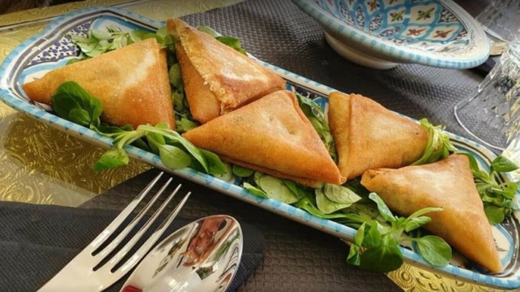 découvrez notre sélection des meilleurs restaurants halal à istres : adresses incontournables, avis clients, spécialités et ambiance conviviale pour savourer une cuisine halal de qualité.