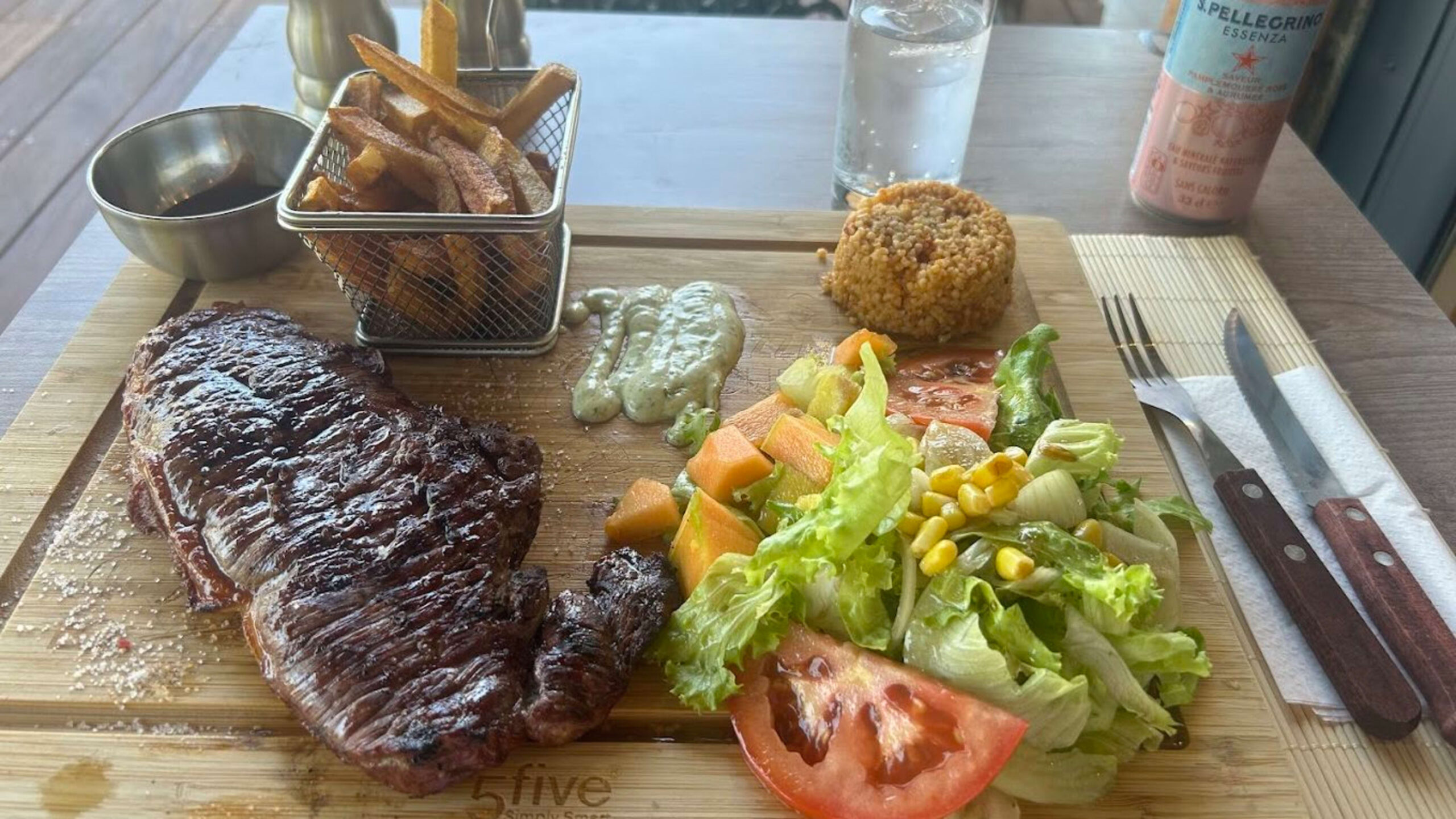 découvrez notre sélection des meilleurs restaurants halal à sainte-maxime : cuisine savoureuse, ambiance conviviale et adresses incontournables pour un repas gourmand en toute tranquillité.