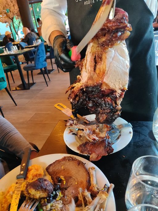 découvrez notre sélection des meilleurs restaurants halal dans le val-de-marne : adresses incontournables, cuisine savoureuse et ambiance conviviale pour savourer des plats halal près de chez vous.