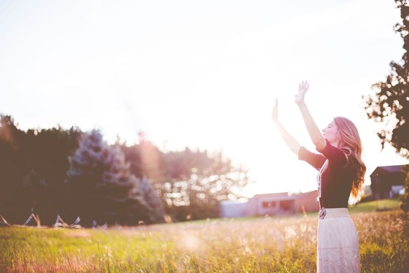 découvrez des prières puissantes contre le mauvais œil pour vous protéger des énergies négatives et retrouver la paix intérieure. conseils, rituels et spiritualité pour écarter le mal.