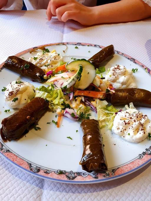 découvrez les meilleurs restaurants halal à colmar : cuisine savoureuse, ambiance conviviale et adresses incontournables pour un repas respectant vos valeurs.