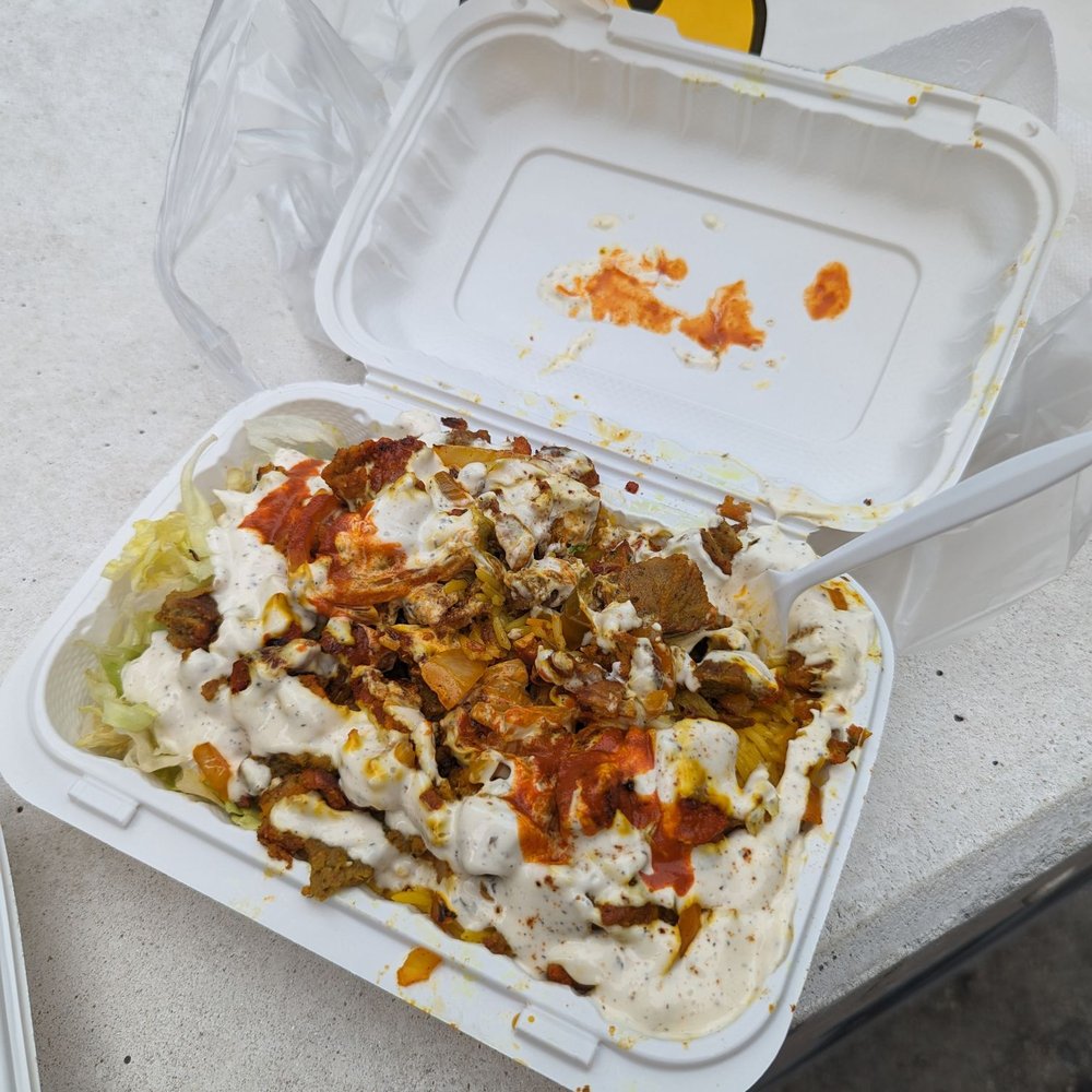 découvrez le top 3 des restaurants halal à times square, offrant des saveurs authentiques et une expérience culinaire exceptionnelle au cœur de new york.