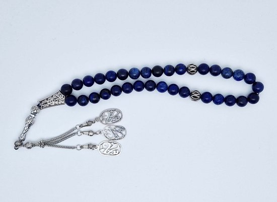 découvrez les bienfaits spirituels et apaisants du tasbih récité 33 fois, une pratique traditionnelle pour renforcer la foi et calmer l'esprit.